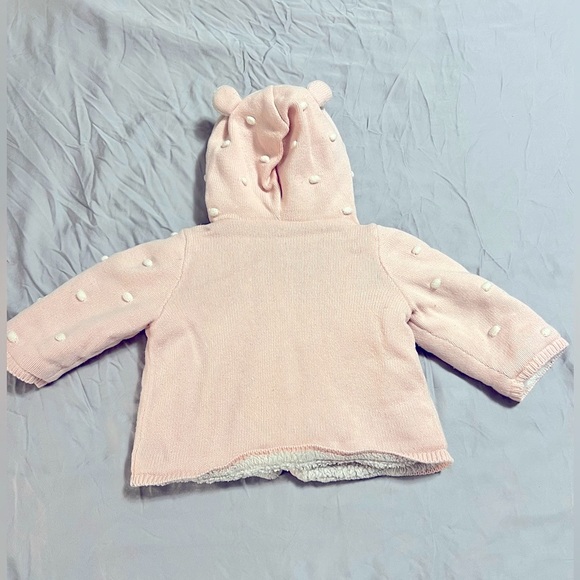 Super warm and elegant baby sweater from Gap - Picture 4 of 4